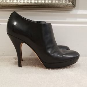 Via Spiga Black Leather Heeled Boots
